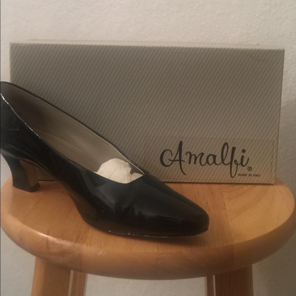 Enzo Angiolini Black heels