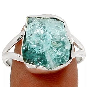 Natural aquamarine rough cut w/925SS ring Sz 9.5