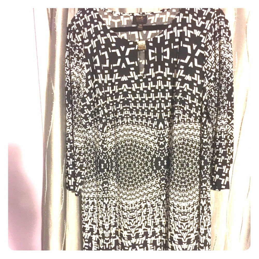 Dress-