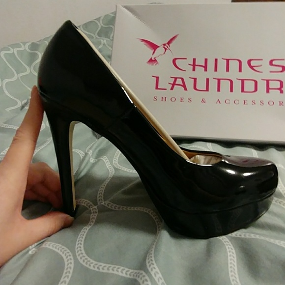 Shoes - Picture 3 of 3