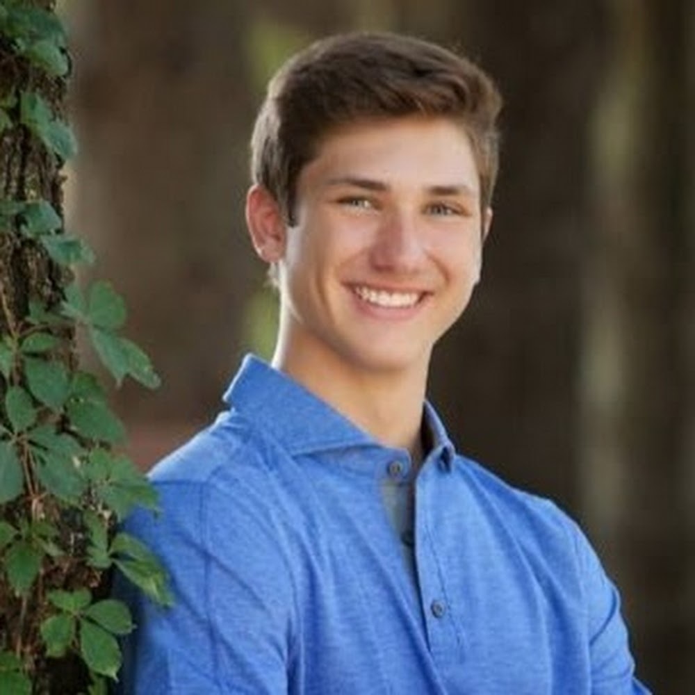 Meet your Posher, Lucas