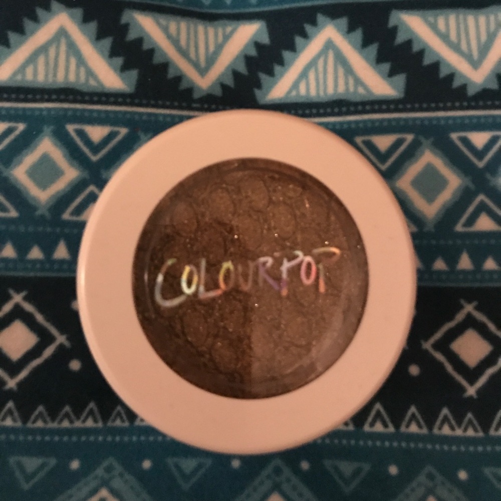 Colourpop Eyeshadow: Blaze with FREE BONUS SHADOW
