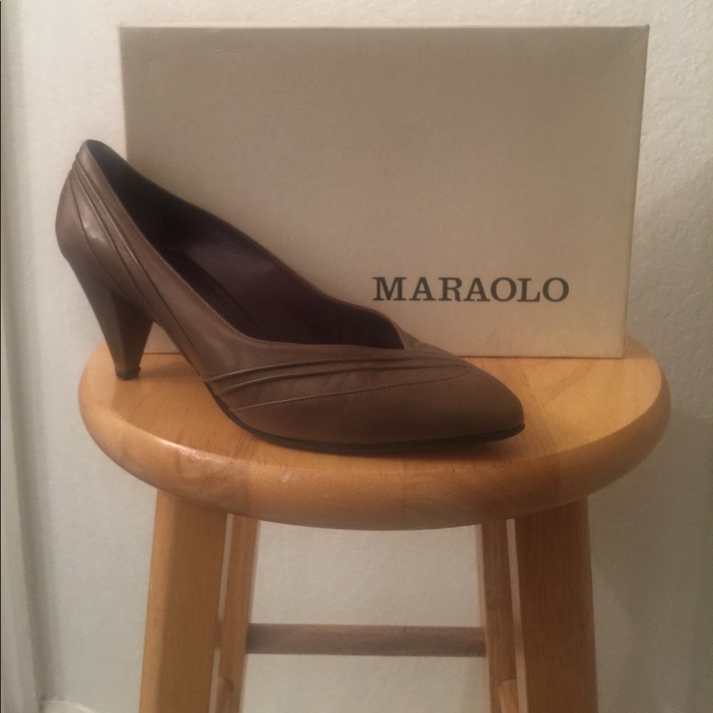 Maraolo Brown/Tan Heels