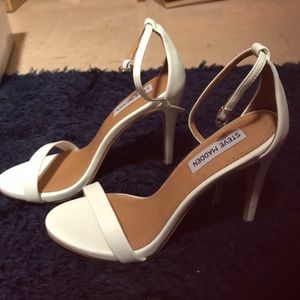 Steve Madden heels brand new