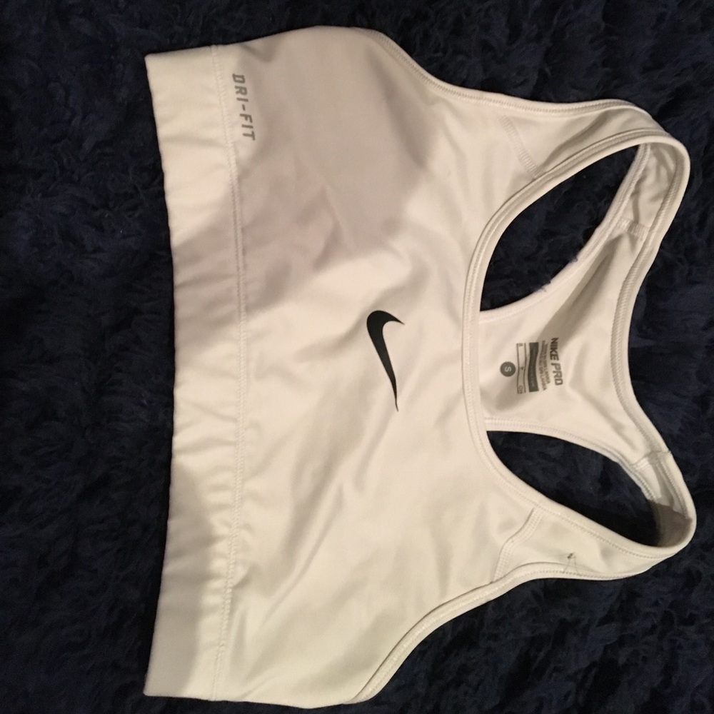 Nike sports bra