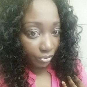 Meet your Posher, Brandi