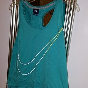 **MOVING SALE **Nike tank top.