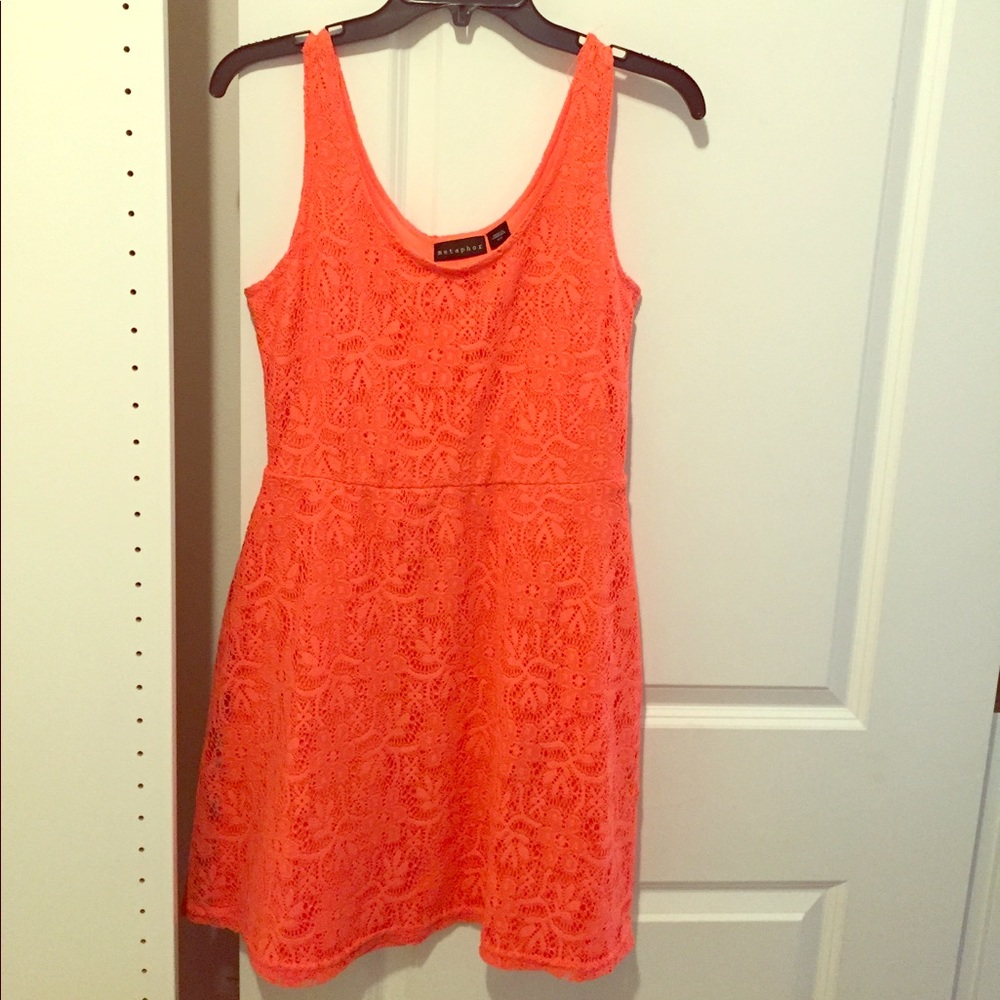 Spring lace midi dress