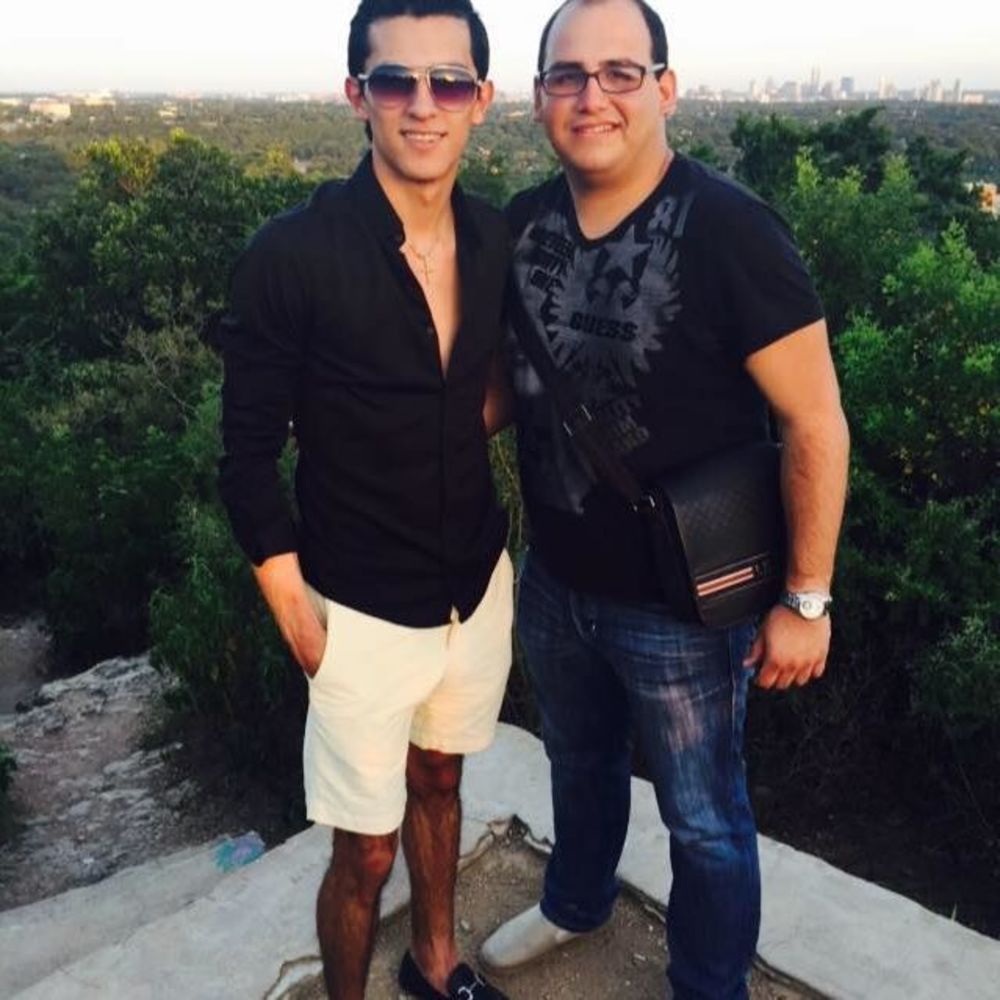 Meet your Posher, Alejandro