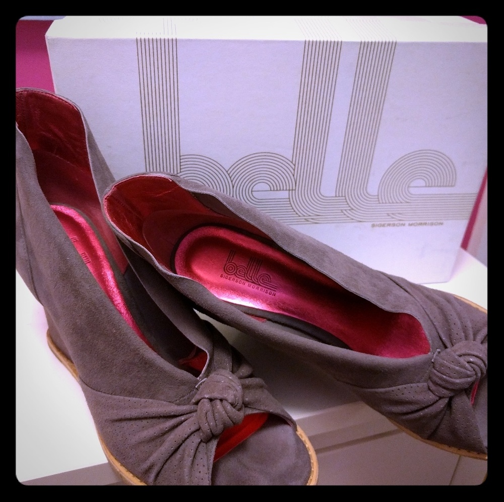 Soft suede comfortable shoes