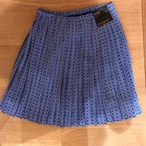 NWT Banana Republic Pleated Skirt