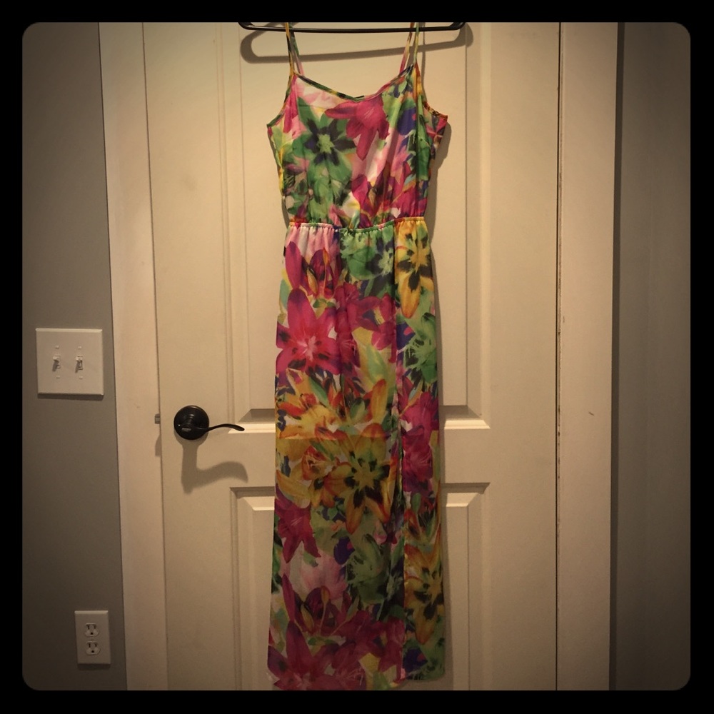 Maxi Dress with slit