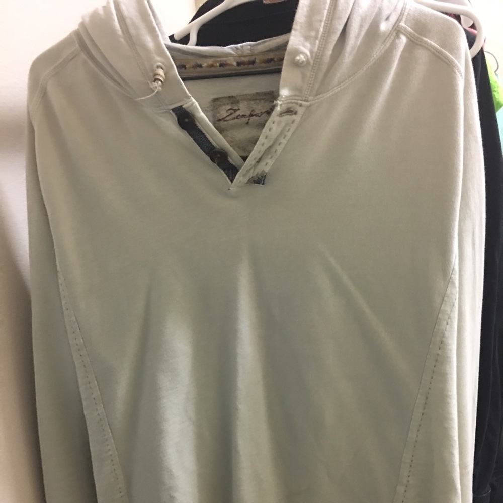 Zenfaria very soft light sweater