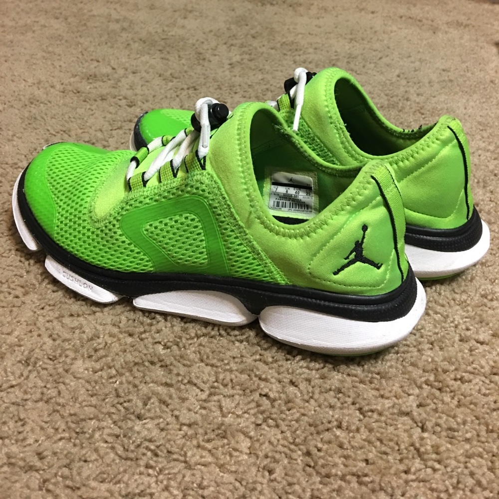 Jordan RVCR Trainers