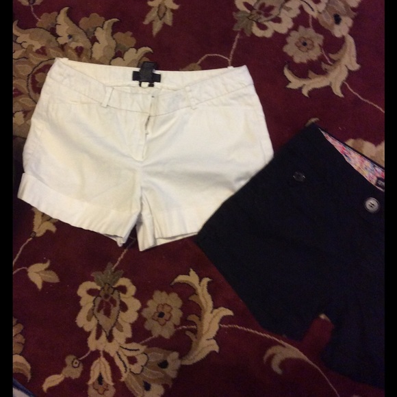 3 pairs of shorts size 8 - Picture 4 of 4