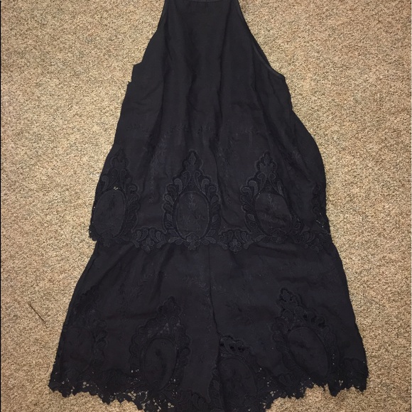 Black lace romper size small - Picture 5 of 5