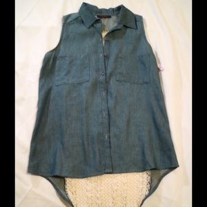 Sleeveless denim crochet shirt