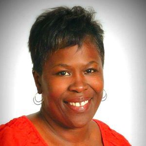 Meet your Posher, Marsha st luke