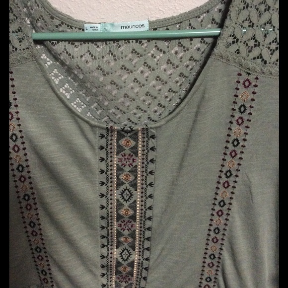 NWT top - Picture 2 of 4