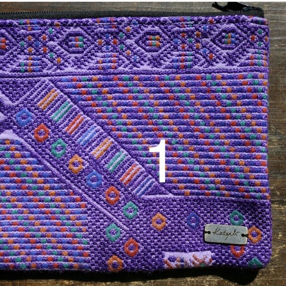 Recycled Textile makeup bag/clutch Guatemalan - Picture 2 of 6