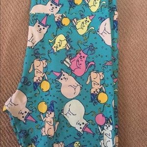 LuLaRoe TC Birthday Leggings