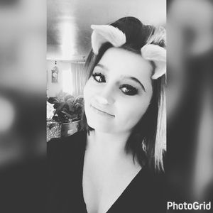 Meet your Posher, Alysha