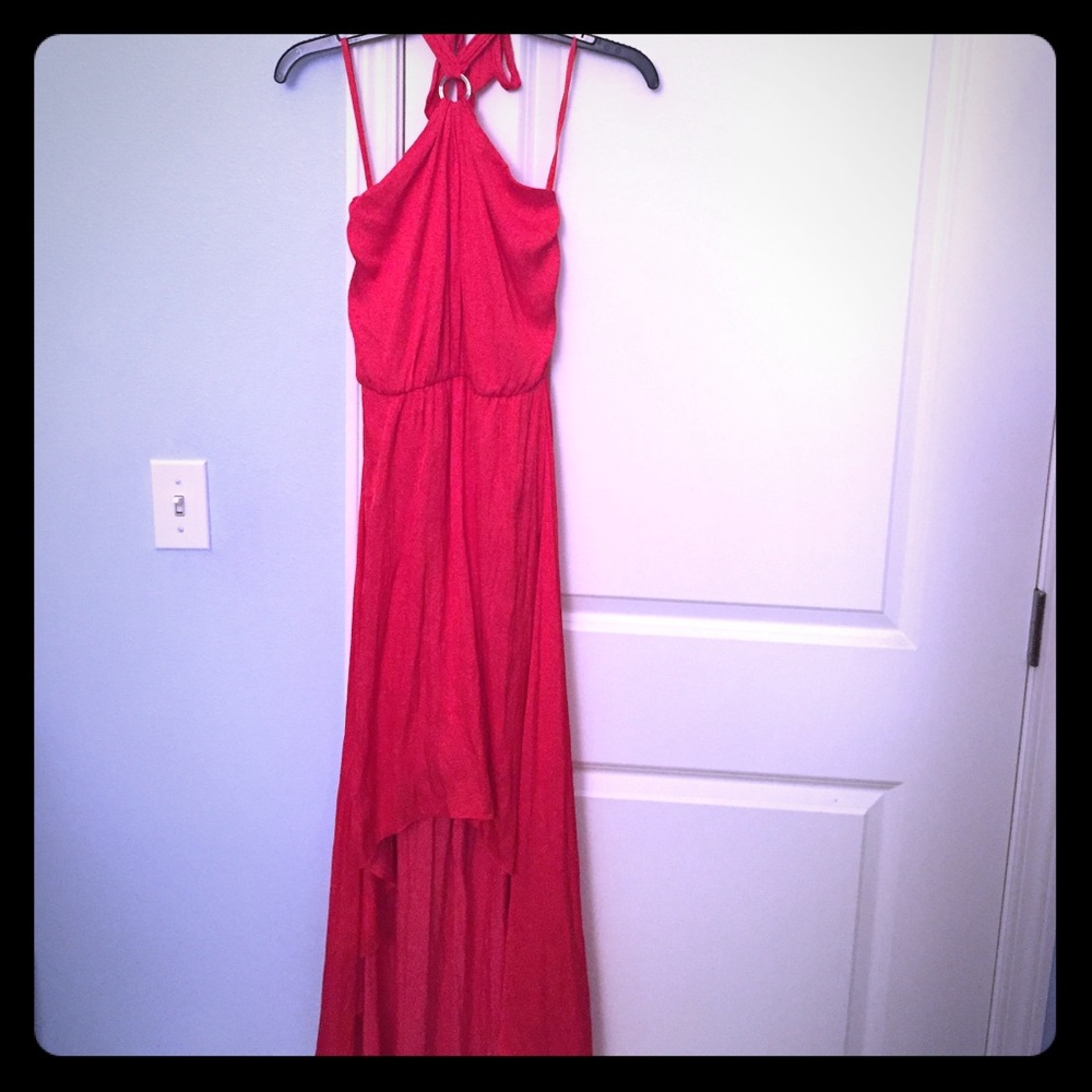!!NWT!! Brand New Flowy red high low dress