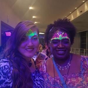 Meet your Posher, Valarie