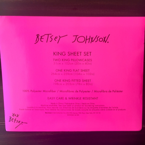 Betsey Johnson Gray Skulls & Heart KING Sheet Set - Picture 8 of 8