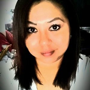 Meet your Posher, Elena