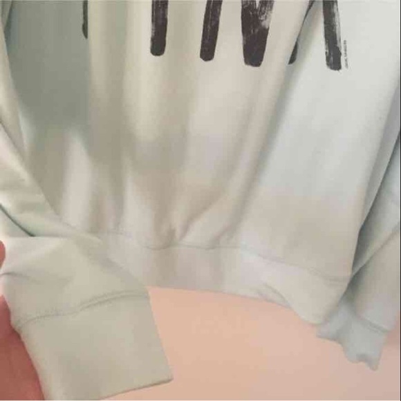 PINK crew neck - Picture 2 of 3