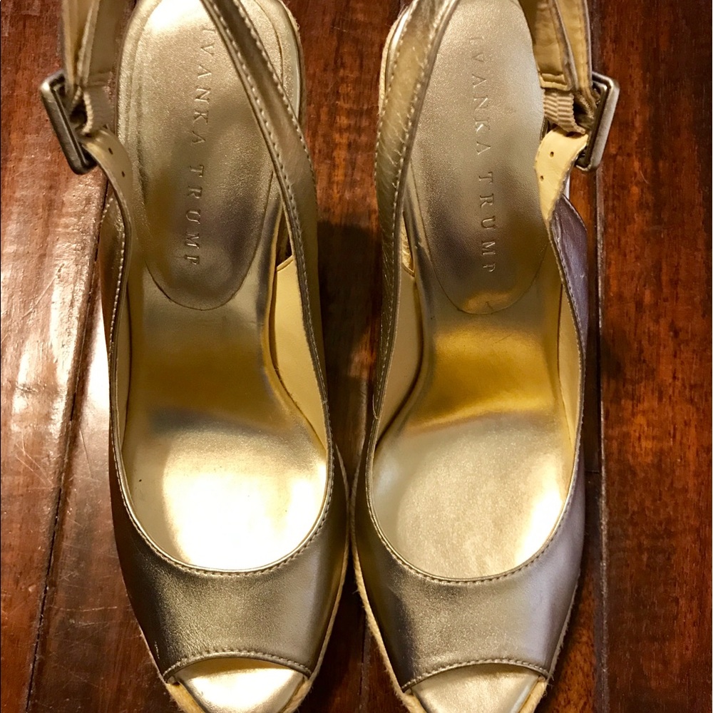 Ivanka Trump gold wedges