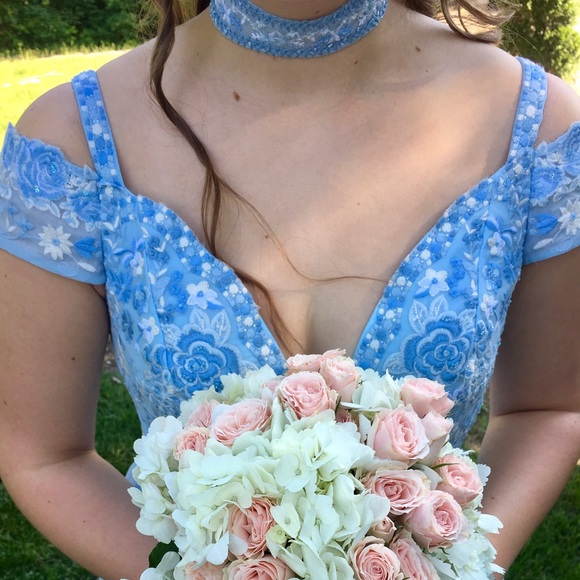 Sherri Hill prom dress - Picture 3 of 4