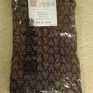 Lularoe TC yellow patterned? leggings NWT