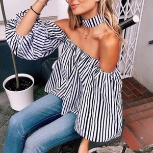 Blck/White off the shoulder 2-piece choker set🙌🏼