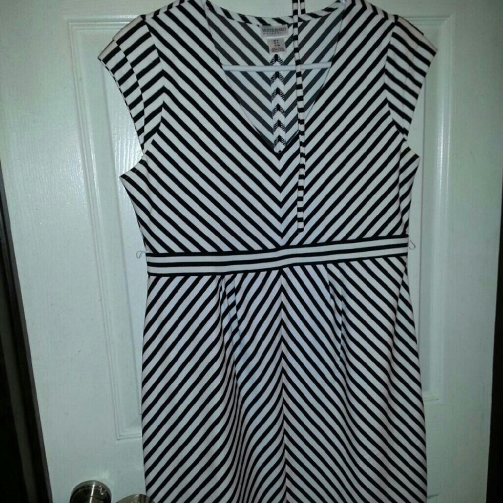 Maternity dress- Motherhood Maternity