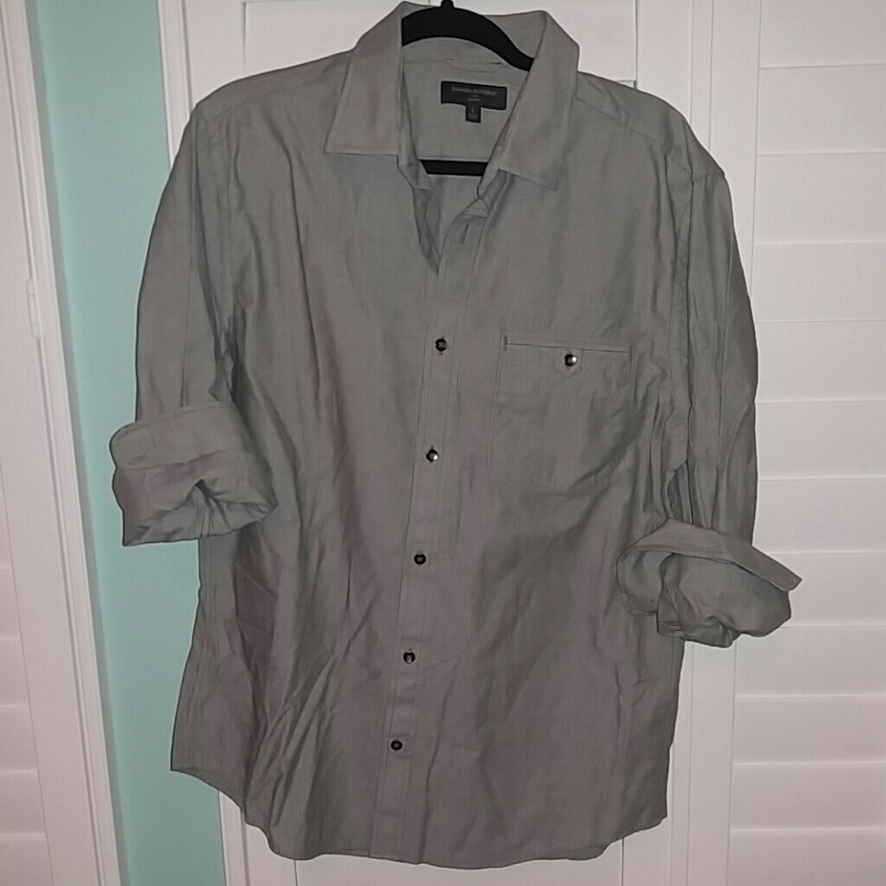 Banana Republic Button Down Shirt *Never Worn*