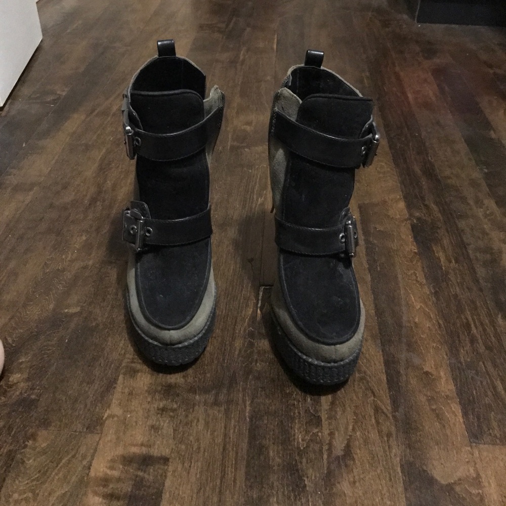 Booties - Picture 3 of 3