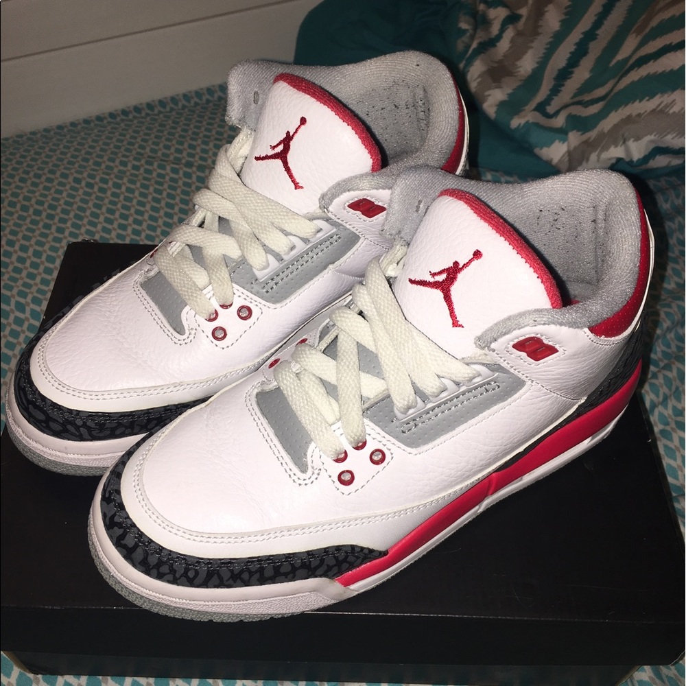 Jordan Retro Fire Red 3s, size 6y