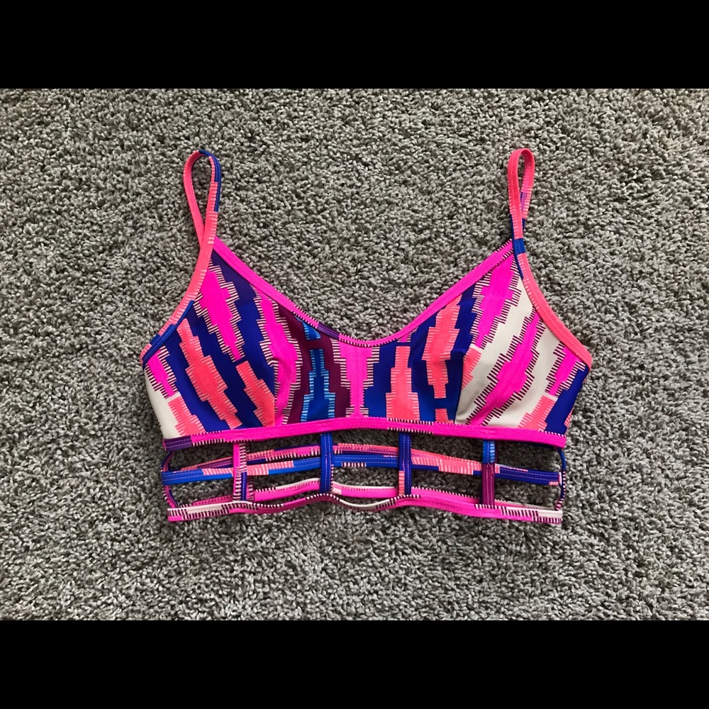 Swim suit top