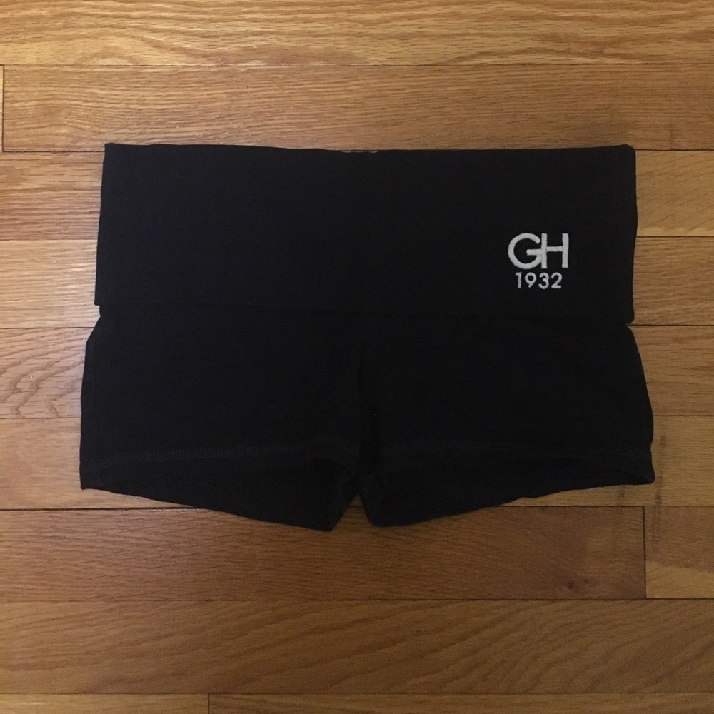Gilly Hicks Banded Yoga Short-Short