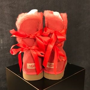 Authentic UGG Bailey Bow Boots *NIB*