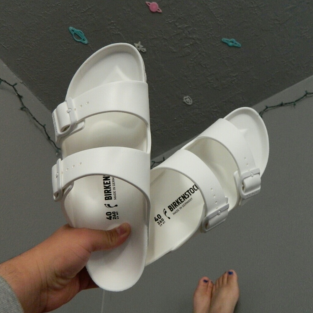?BNIB? Birkenstock Arizona EVA