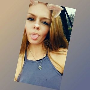 Meet your Posher, Kaitlyn