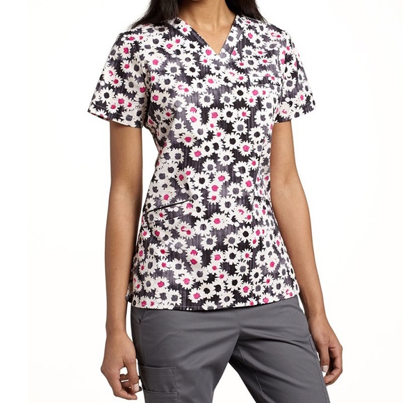 Xs scrub top - Picture 2 of 2