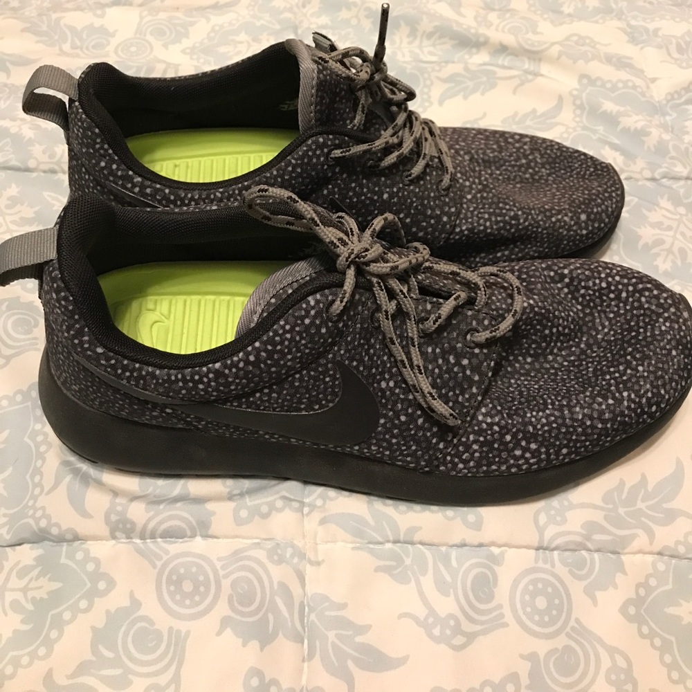 Nike shoes