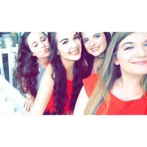 Meet your Posher, Sara