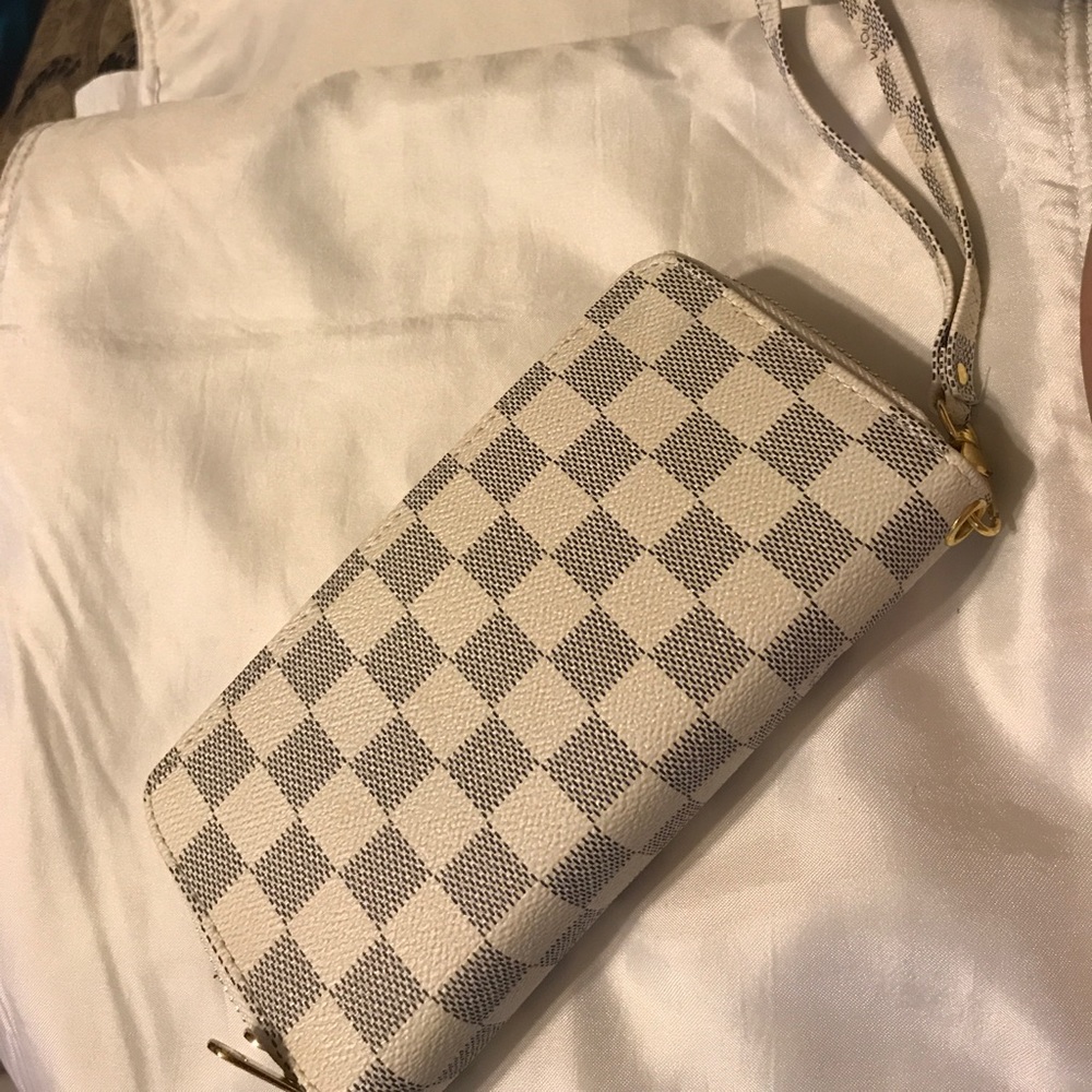 Wallet (not real)