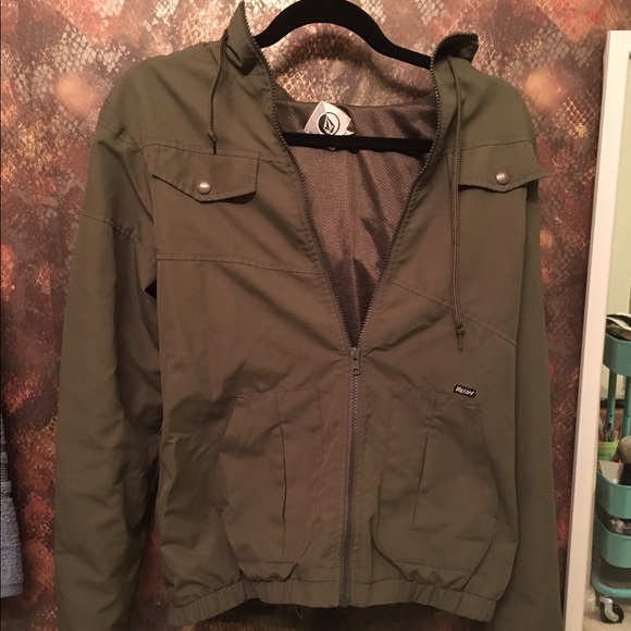 volcom rain jacket - Picture 1 of 4