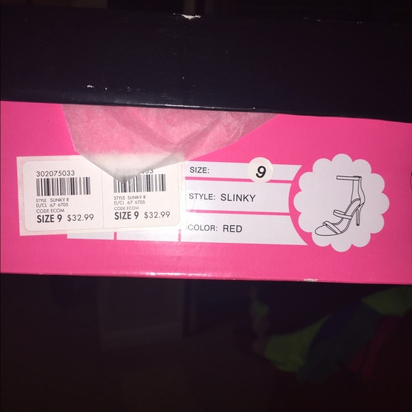 HOT AF SHOES - Picture 4 of 4